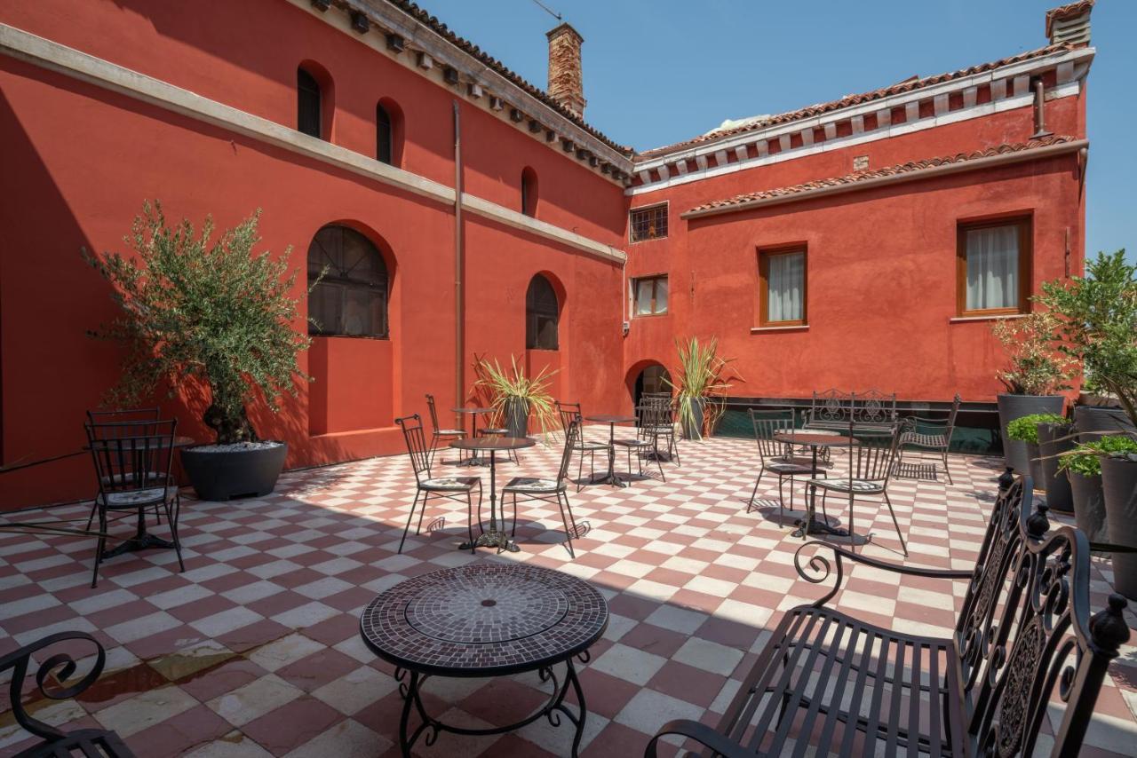 Hotel Palazzo Martinelli Dolfin Venice Exterior photo