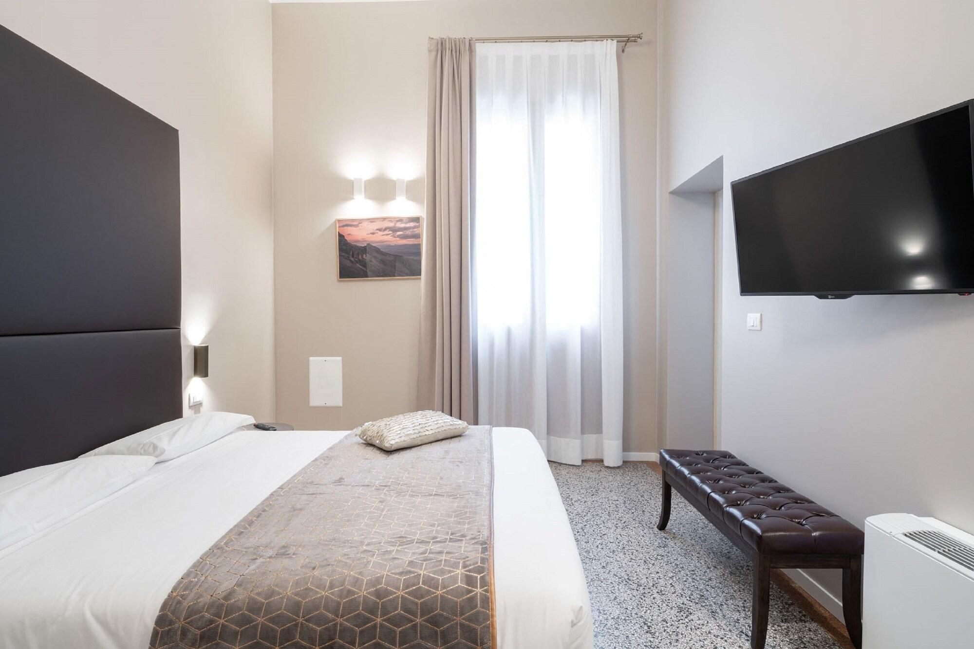 Hotel Palazzo Martinelli Dolfin Venice Exterior photo